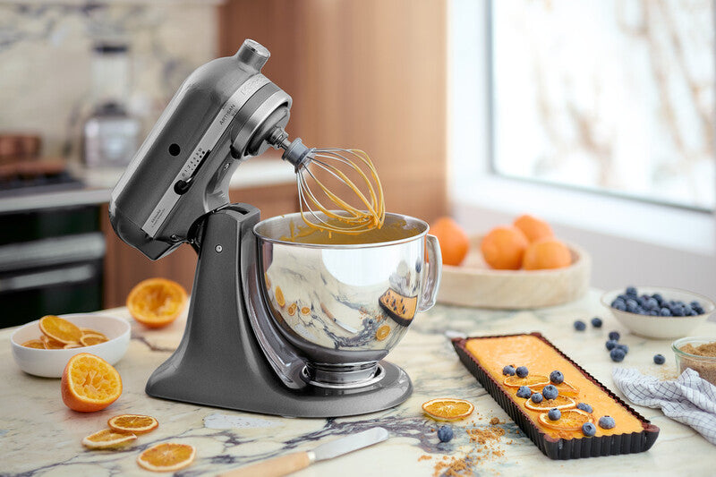 KitchenAid 4,8 L 5KSM175 Artisan Küchenmaschine Allrounderset mit Gemüseschneider+Fleischwolf+Spritzge